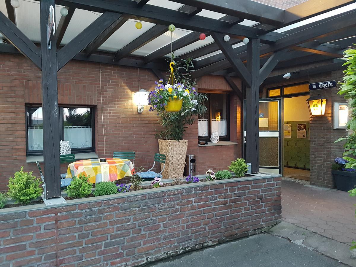 Landgasthof Schaenzer Voerde Exterior photo